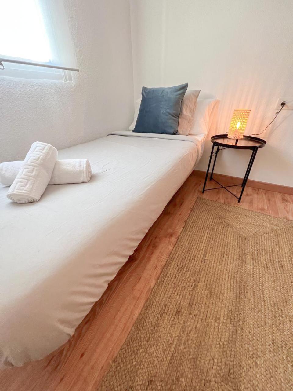 Large & Cozy Centrally Apartment Torremolinos Buitenkant foto