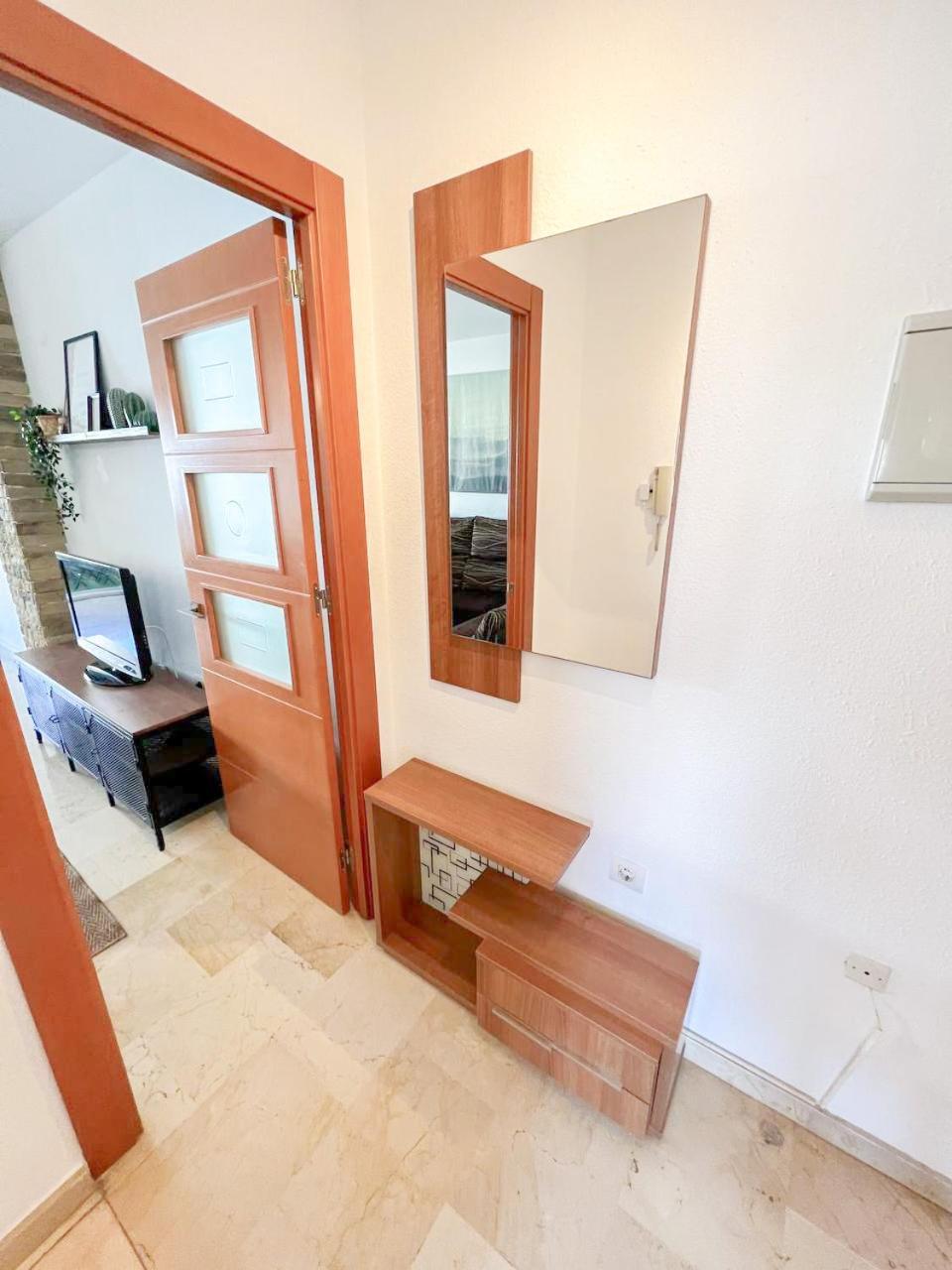 Large & Cozy Centrally Apartment Torremolinos Buitenkant foto