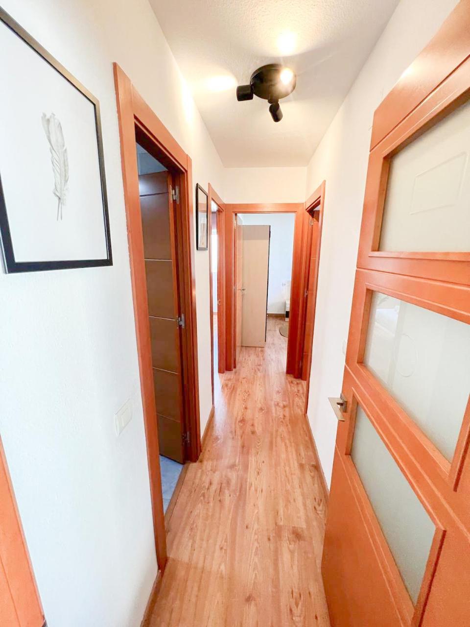 Large & Cozy Centrally Apartment Torremolinos Buitenkant foto