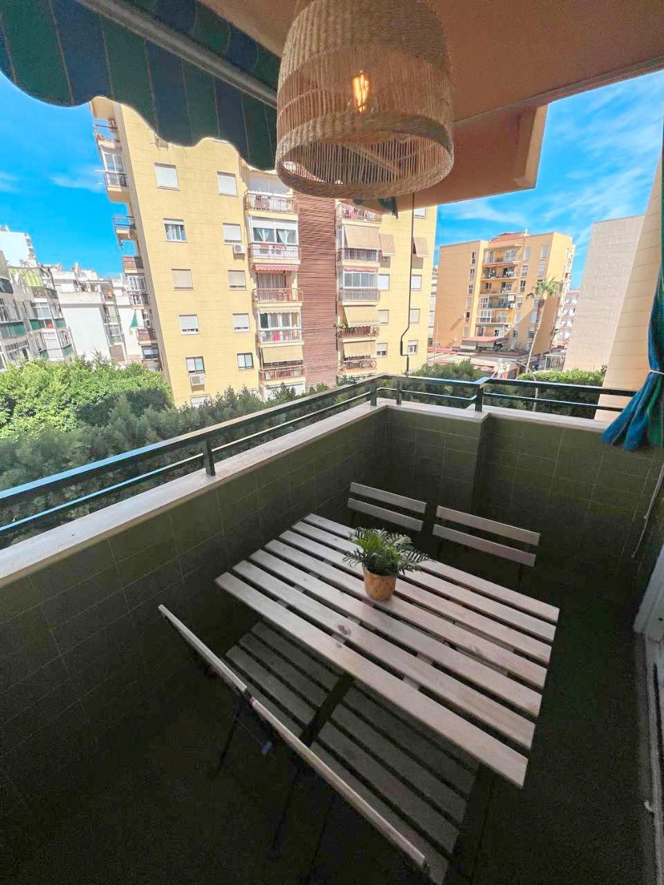 Large & Cozy Centrally Apartment Torremolinos Buitenkant foto
