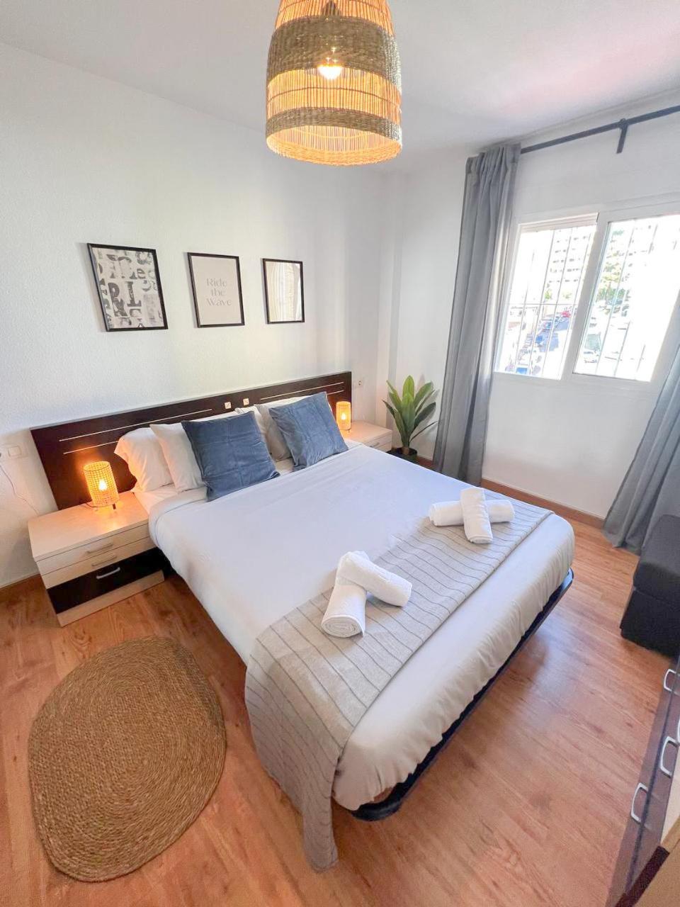 Large & Cozy Centrally Apartment Torremolinos Buitenkant foto